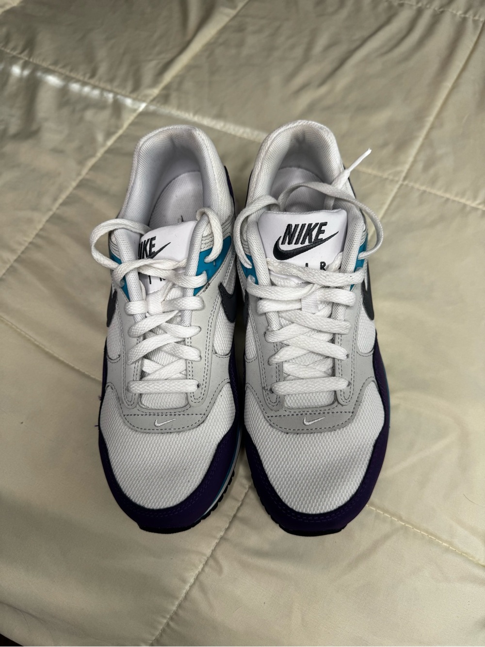 Nike Women’s White Black Purple Teal Low-Top Sneakers